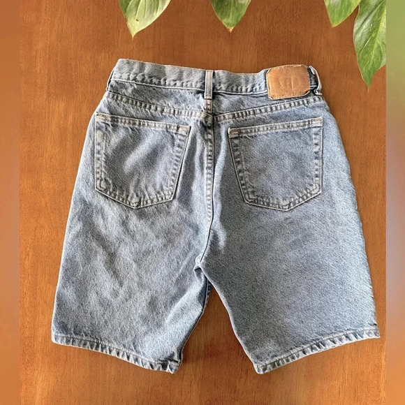 Vintage Gap Easy Fit Jean Shorts - Picture 2 of 9